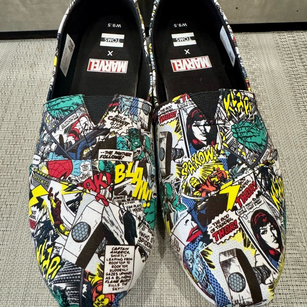 TOMS Marvel Comic Print Slip-On Shoes 9.5